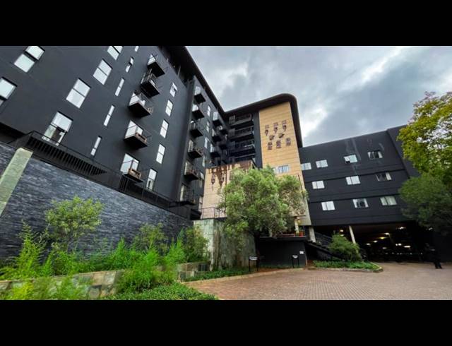 1 BEDROOM APARTMENT FOR SALE IN SANDTON CITY